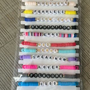 Eras Tour ( 11 ) NEW friendship Bracelets